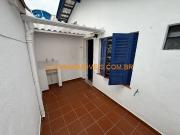 12814 Kitnet/conjugado para aluguel possui 30 metros...