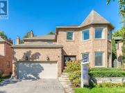 128 Beverley Glen Boulevard, Vaughan, ON, L4J 7V2 house...