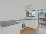 1/294 Draper Street, Parramatta Park, QLD 4870