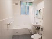 CENTRAL HANDY POSITION