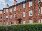 12 Ascog Street, Govanhill, 3 Bedroom Flat