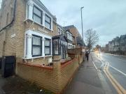 12 bedroom detached house to rent