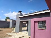 12 bedroom house in madidi