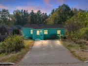 12 Dakota St, Portland, ME 04103 12 Dakota St, Portland, ME 04103