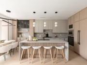 1/2 Duplex for sale in Vancouver, Vancouver West, 2 475...