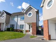 12 Frontfield, Oakview Village, Tralee, Co. Kerry Sherry... 12 Frontfield, Oakview Village, Tralee, Co. Kerry Sherry...