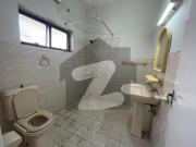 12 Marla 04 Bedroom House Available For Rent In Askari 9...