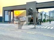 12 marla 4 bed luxury flat available for rent in askari... 12 marla 4 bed luxury flat available for rent in askari...