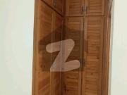 12 Marla Lower Portion In Central I 8/2 For rent