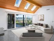 12 Room single house