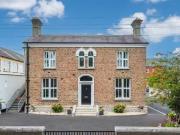 12 Terenure Court, Terenure Road West, Dublin 6W
