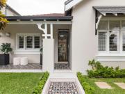 12 Ullathorne Street 12 Ullathorne Street