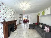 12 Wellwood Close, Belfast, BT4 1NQ 12 Wellwood Close, Belfast, BT4 1NQ