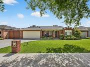 12 Woodchase Court, Cranbourne East, VIC 3977