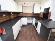 12B Wentworth Terrace, Wakefield WF1, 1 bed flat to...