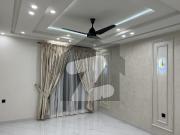 12marla Very Beautiful House Available For Sale full and...
