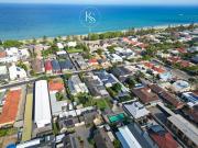 1300m2 in Coastal pocket Live for summer in a 1950s edit...