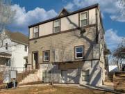 1305 S 32nd Street 1 Bed 1 Bath