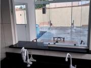 130 Área Útil Duplex Alugar, 4 Dormitórios localizado em...