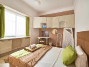 131079 Quarto com cama de solteiro em.