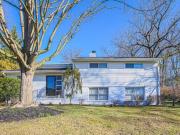 1310 Pine Ridge Ln, Pikesville, MD 21208