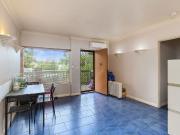 13/16 L'Estrange Street