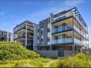 2 Bedroom Flat With Internet, Water & Electricity Included!