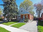 131 Presley Avenue Entire Hou Toronto ON M1L 3P9 4...