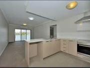 13/20 The Crescent, Midland, WA 6056