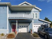 1327 Village Loop, Bandon, OR 97411