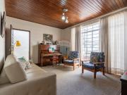 132 Área Útil Casa Alugar, 3 Dormitórios localizado em...