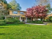 132 Sparling Court, Oakville, ON, L6K 2J7 house for sale...