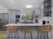 1/33 Chelsea Avenue, Broadbeach, QLD 4218