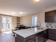 133 Sweetland Ave Ottawa ON K1N 7V1 6 Bedroom Apartment...