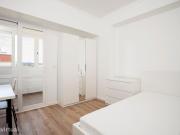 135275 Quarto com cama de solteiro, com.