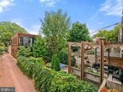 135 13th st ne, washington, us, dc
