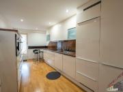 135m2 Altbaucharme mit Balkon und Dachboden im...
