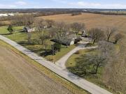 13641 Hollingsworth Rd, Kansas City, KS 66109