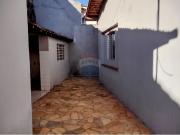 136 Área Útil Casa Alugar, 3 Dormitórios localizado em...