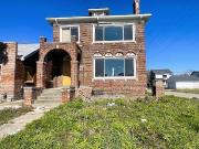 13715 Linnhurst St, Detroit, MI 48205