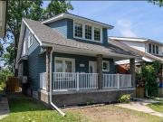 1371 Marentette Avenue 1 Windsor ON N8X 4C9 2 Bedroom...