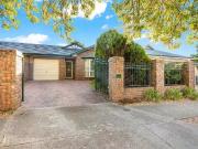 137 Ashbrook Avenue, Trinity Gardens, SA 5068