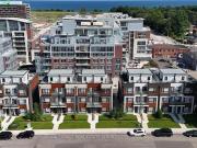 137 High Street W, Mississauga, ON, L5H 1K4 townhouse...