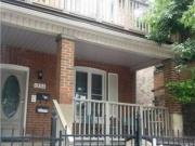 1392 Queen Street East 30003 Toronto ON M4L 1C9 3...