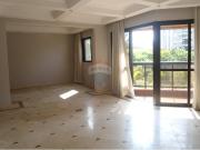 139 Área Útil Apartamento Alugar, 3 Dormitórios...