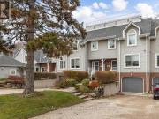 13 1 Lakeside Drive, St. Catharines, ON, L2M 1P3...
