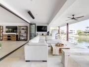 13 Carrara Road, Carrara, QLD 4211