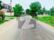 13 Cheapest Plot Near to Main Boulevard Block M2A Lake...