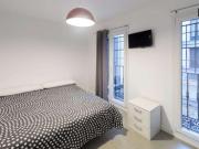 13 Dormitorio Shared Living/Roommate Madrid Madrid 54274920
