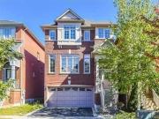 13 Fairlawn Avenue Markham ON L6C 2E7 3 Bedroom House...